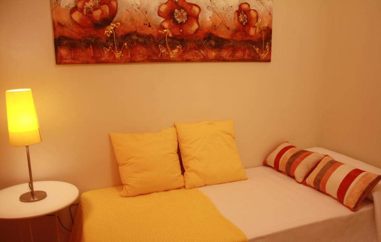 Singular Pilatos Apartment Seville Room photo